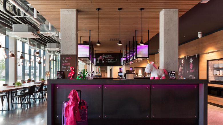 <b>MOXY Stuttgart Airport/Messe Lobby</b>. Images powered by <a href="https://www.leonardoworldwide.com/" title="Leonardo Worldwide" target="_blank">Leonardo</a>.