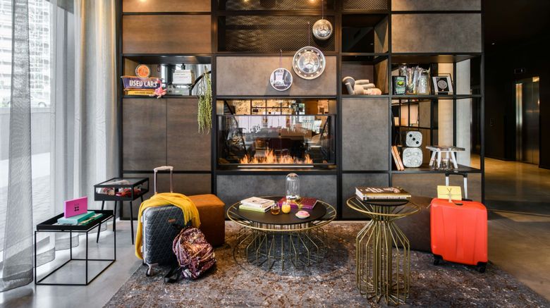 <b>Moxy Stuttgart Feuerbach Lobby</b>. Images powered by <a href="https://www.leonardoworldwide.com/" title="Leonardo Worldwide" target="_blank">Leonardo</a>.
