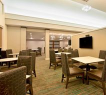 Residence Inn PDX at Cascade Station Lobby