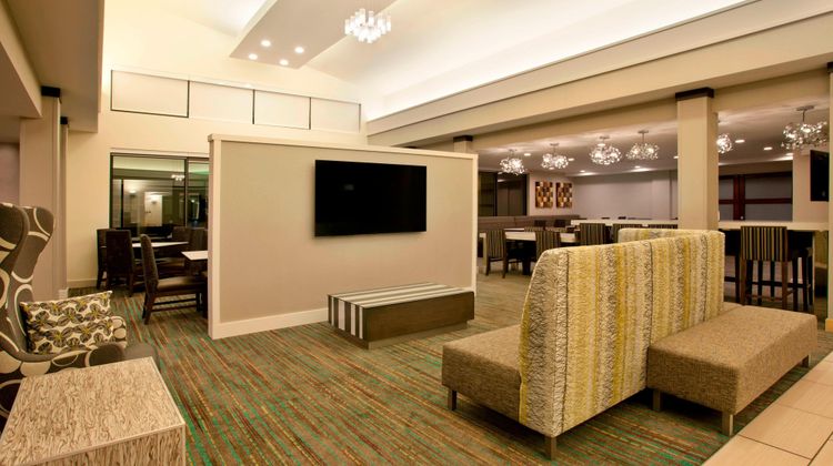 Residence Inn PDX at Cascade Station Lobby
