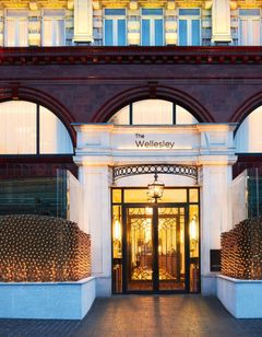 Wellesley Knightsbridge, Luxury Collec