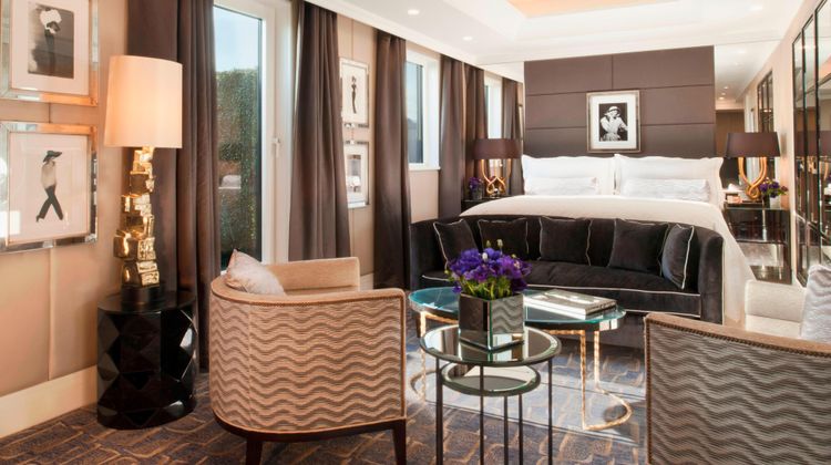 Wellesley Knightsbridge, Luxury Collec Suite