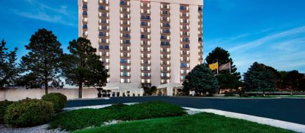 Sheraton Albuquerque Airport Hotel Exterior