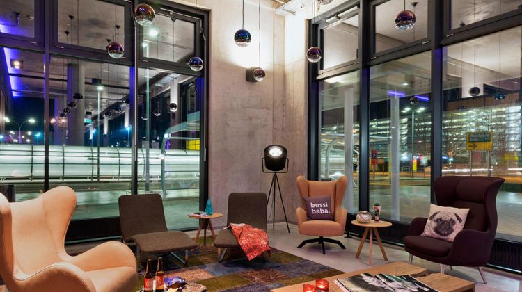 MOXY Vienna Airport Lobby