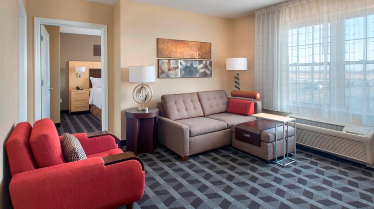TownePlace Suites Republic Arpt Long Isl Room