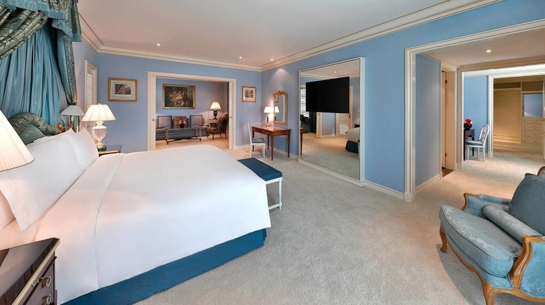 <b>The Ritz-Carlton, Bahrain Suite</b>. Images powered by <a href="https://www.leonardoworldwide.com/" title="Leonardo Worldwide" target="_blank">Leonardo</a>.