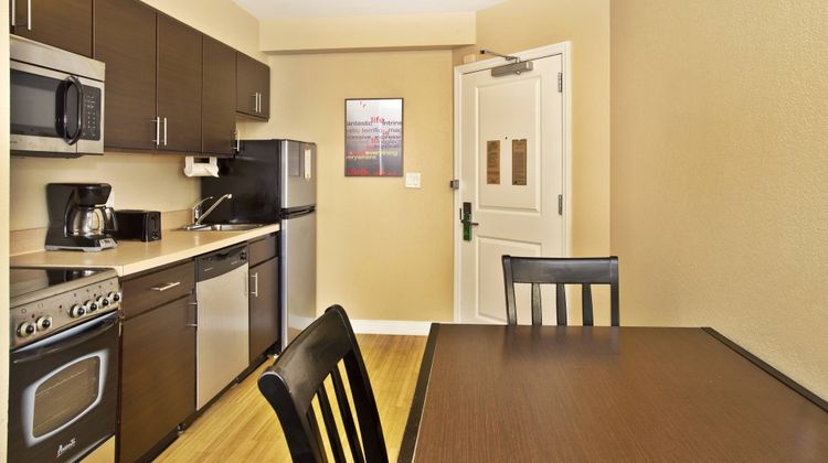 TownePlace Suites Republic Arpt Long Isl Room