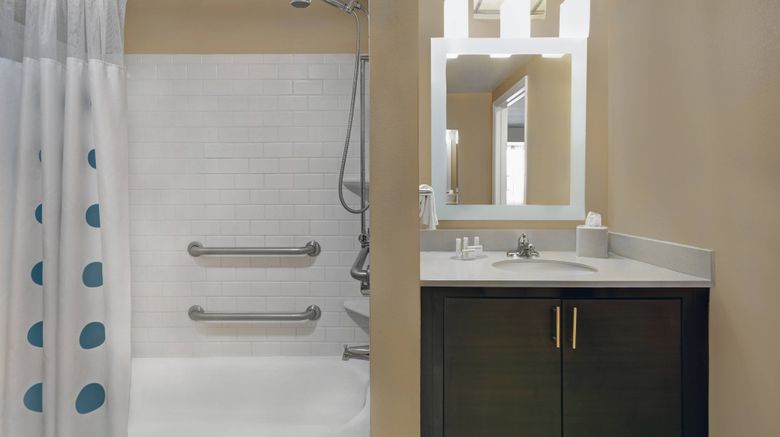 <b>TownePlace Suites Republic Arpt Long Isl Room</b>. Images powered by <a href="https://www.leonardoworldwide.com/" title="Leonardo Worldwide" target="_blank">Leonardo</a>.
