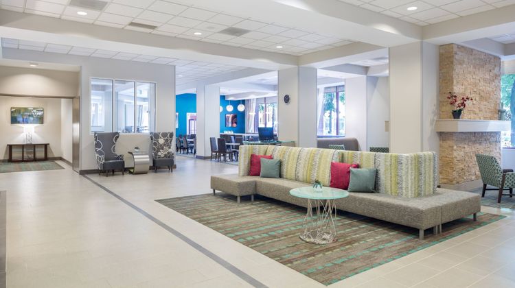 Residence Inn Portland Riverplace Lobby