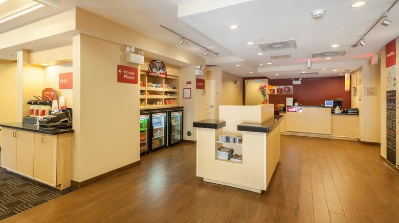 <b>TownePlace Suites Butler Blvd Lobby</b>. Images powered by <a href="https://www.leonardoworldwide.com/" title="Leonardo Worldwide" target="_blank">Leonardo</a>.