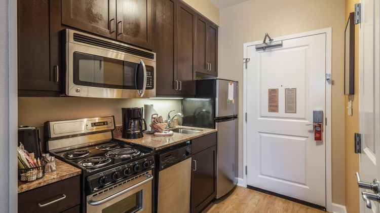 TownePlace Suites Butler Blvd Room