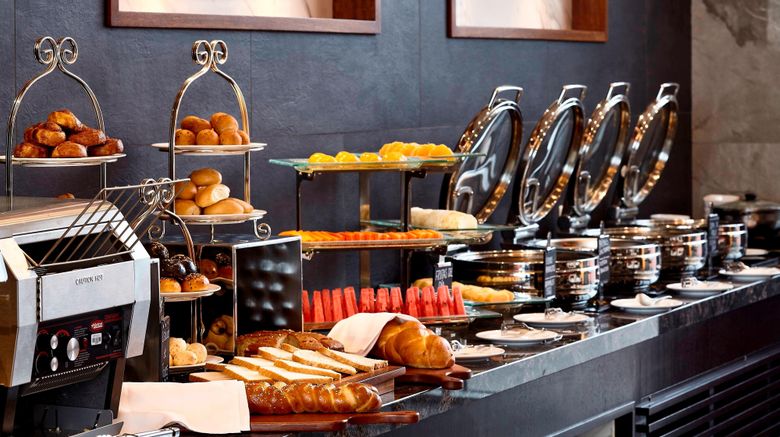 <b>Marriott Santa Cruz de la Sierra Hotel Restaurant</b>. Images powered by <a href="https://www.leonardoworldwide.com/" title="Leonardo Worldwide" target="_blank">Leonardo</a>.