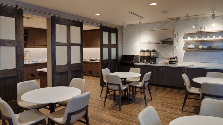 <b>Residence Inn Columbus Airport Restaurant</b>. Images powered by <a href="https://www.leonardoworldwide.com/" title="Leonardo Worldwide" target="_blank">Leonardo</a>.
