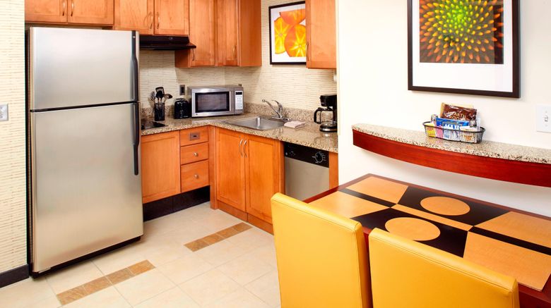 <b>Residence Inn Columbus Downtown Room</b>. Images powered by <a href="https://www.leonardoworldwide.com/" title="Leonardo Worldwide" target="_blank">Leonardo</a>.