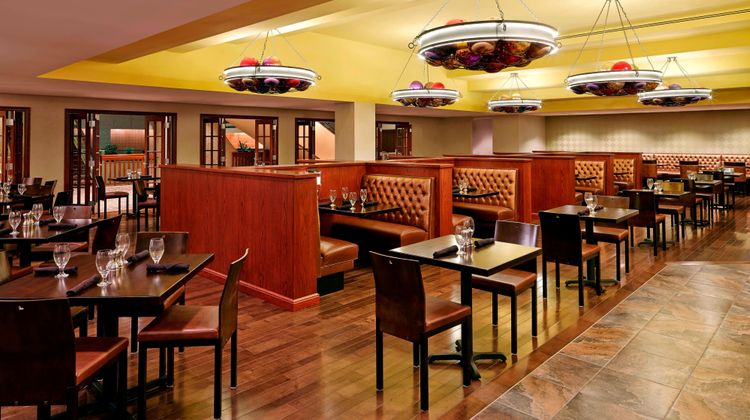 Sheraton Kansas City at Crown Center Restaurant