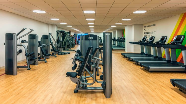 Sheraton Kansas City at Crown Center Health Club