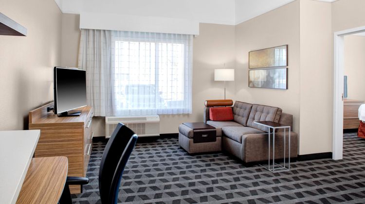 TownePlace Suites Albany Room