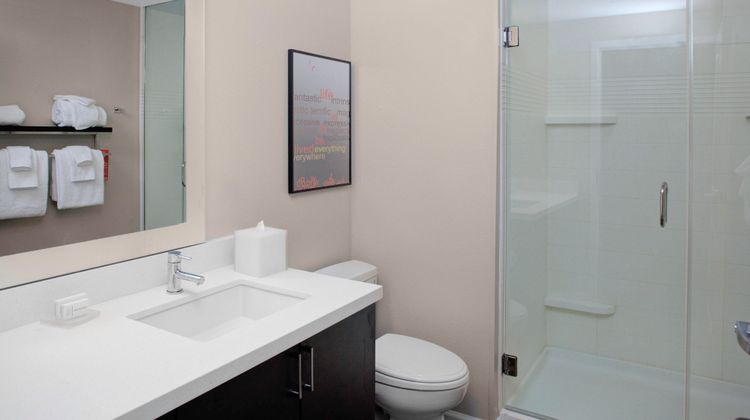 TownePlace Suites Albany Room