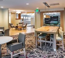 Residence Inn Anchorage Midtown Lobby
