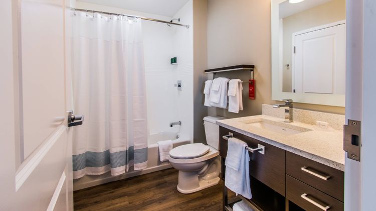 TownePlace Suites Evansville Newburgh Room