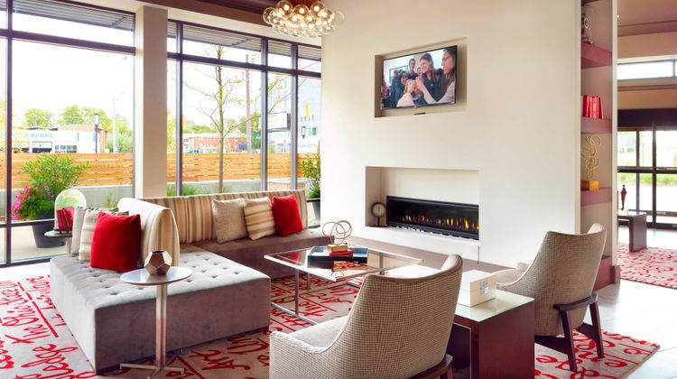 Residence Inn Columbus OSU Lobby
