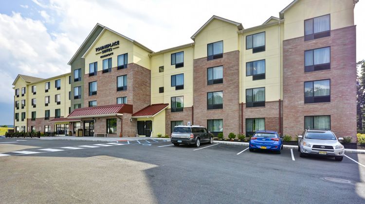 TownePlace Suites Dover Exterior