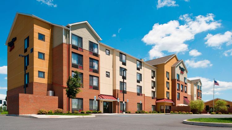 TownePlace Suites Bethlehem Easton Exterior
