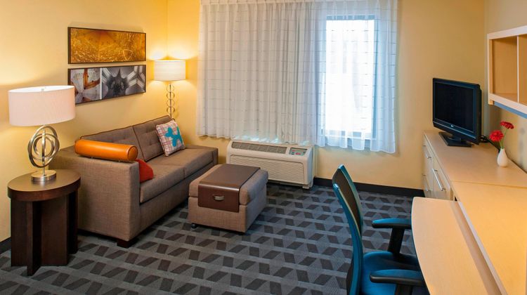TownePlace Suites Bethlehem Easton Room