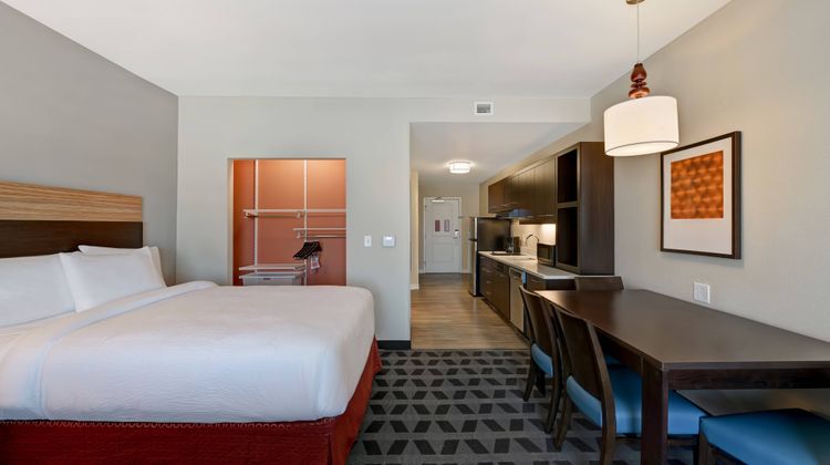 TownePlace Suites El Paso East Suite
