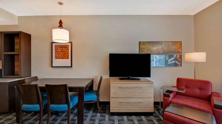 <b>TownePlace Suites El Paso East Room</b>. Images powered by <a href="https://www.leonardoworldwide.com/" title="Leonardo Worldwide" target="_blank">Leonardo</a>.