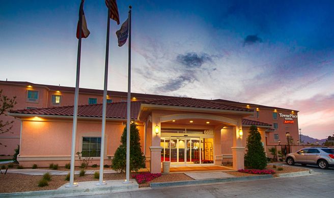TownePlace Suites El Paso Airport Exterior