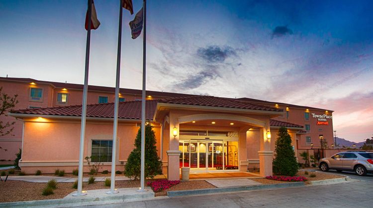 TownePlace Suites El Paso Airport Exterior