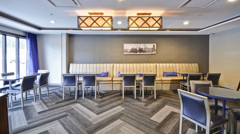 <b>TownePlace Suites Dover Restaurant</b>. Images powered by <a href="https://www.leonardoworldwide.com/" title="Leonardo Worldwide" target="_blank">Leonardo</a>.
