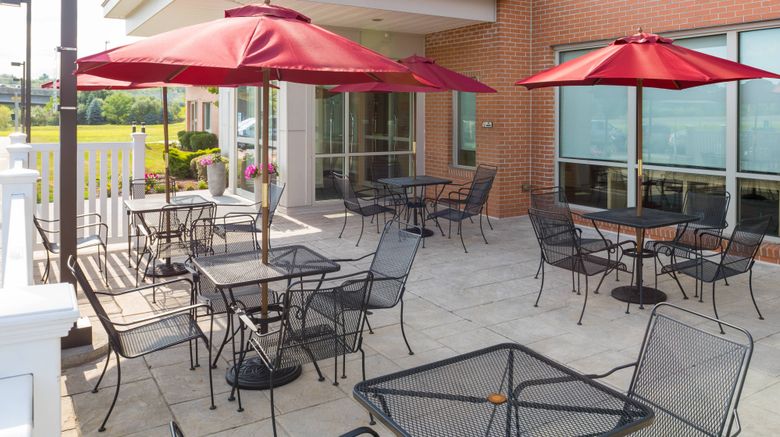 <b>TownePlace Suites Providence/N Kingstown Exterior</b>. Images powered by <a href="https://www.leonardoworldwide.com/" title="Leonardo Worldwide" target="_blank">Leonardo</a>.