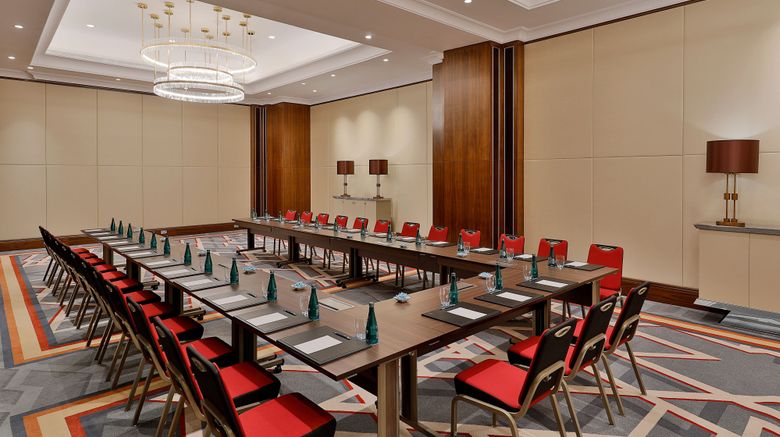 <b>Sheraton Oman Hotel Meeting</b>. Images powered by <a href="https://www.leonardoworldwide.com/" title="Leonardo Worldwide" target="_blank">Leonardo</a>.