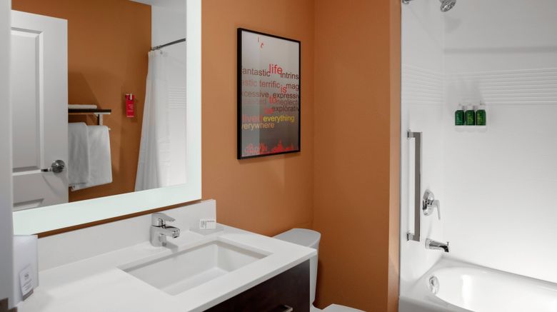 <b>TownePlace Suites Gainesville Room</b>. Images powered by <a href="https://www.leonardoworldwide.com/" title="Leonardo Worldwide" target="_blank">Leonardo</a>.