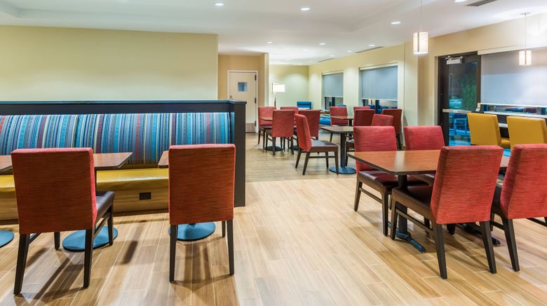 <b>TownePlace Suites Latham Albany Airport Restaurant</b>. Images powered by <a href="https://www.leonardoworldwide.com/" title="Leonardo Worldwide" target="_blank">Leonardo</a>.