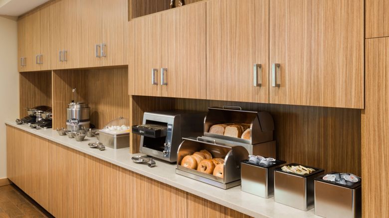 <b>TownePlace Suites Latham Albany Airport Restaurant</b>. Images powered by <a href="https://www.leonardoworldwide.com/" title="Leonardo Worldwide" target="_blank">Leonardo</a>.