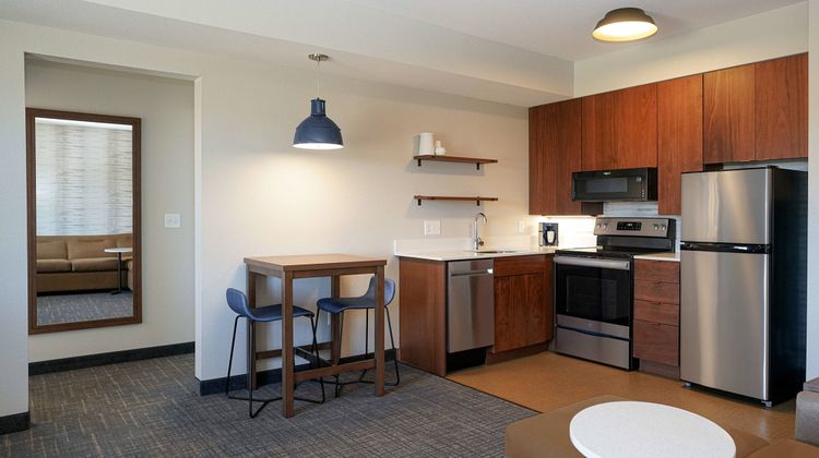 Residence Inn by Marriott First & Main Room