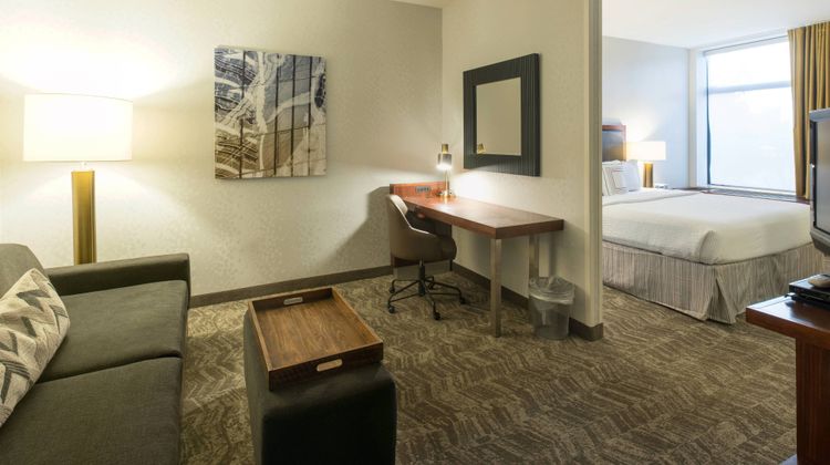SpringHill Suites by Marriott Logan Suite