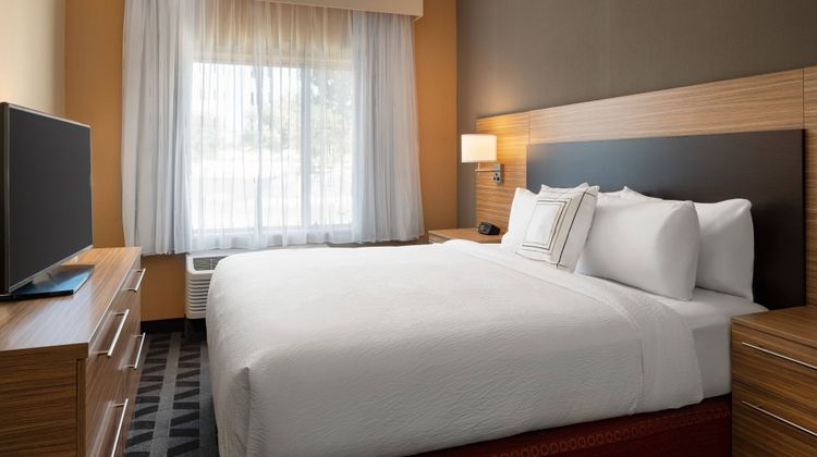 TownePlace Suites Fresno Clovis Room