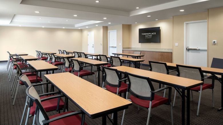 <b>TownePlace Suites Fresno Clovis Meeting</b>. Images powered by <a href="https://www.leonardoworldwide.com/" title="Leonardo Worldwide" target="_blank">Leonardo</a>.