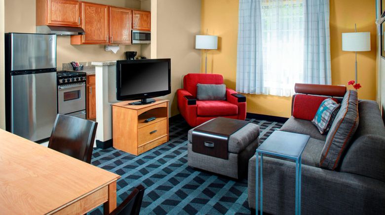 <b>TownePlace Suites Fresno Room</b>. Images powered by <a href="https://www.leonardoworldwide.com/" title="Leonardo Worldwide" target="_blank">Leonardo</a>.