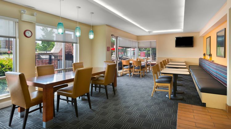 TownePlace Suites Rock Hill Restaurant