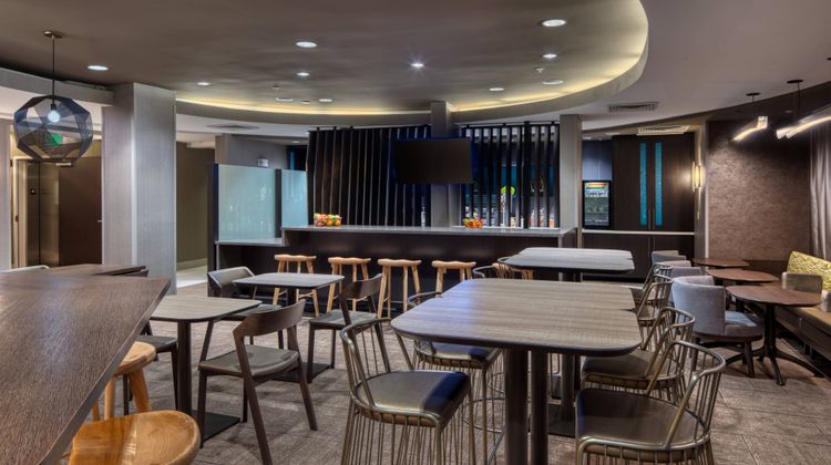 SpringHill Suites by Marriott Restaurant