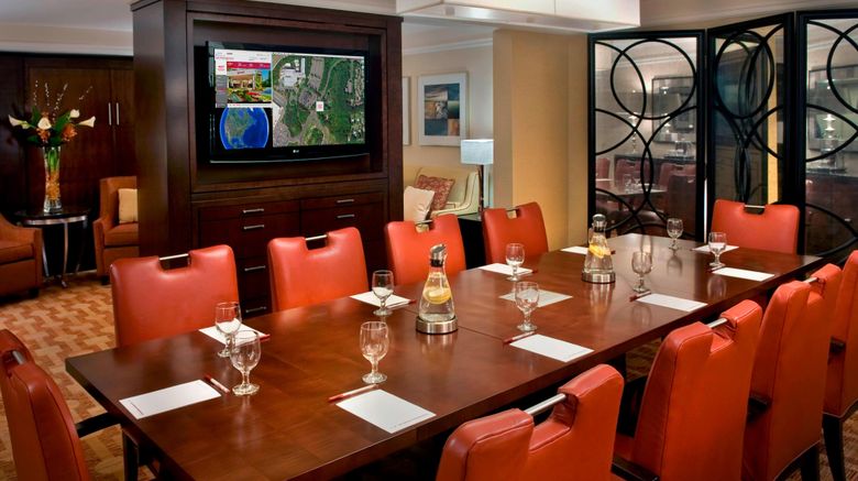<b>Trumbull Marriott Shelton Suite</b>. Images powered by <a href="https://www.leonardoworldwide.com/" title="Leonardo Worldwide" target="_blank">Leonardo</a>.