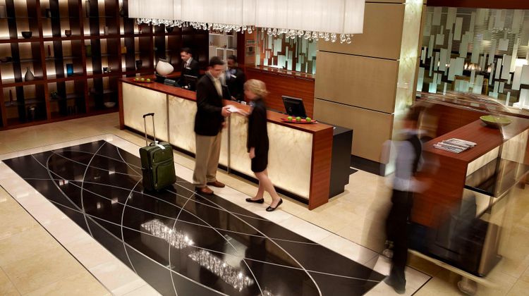 Montreal Airport Marriott In-Terminal Lobby