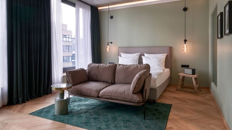 <b>Gekko House, A Tribute Portfolio Hotel Suite</b>. Images powered by <a href="https://www.leonardoworldwide.com/" title="Leonardo Worldwide" target="_blank">Leonardo</a>.