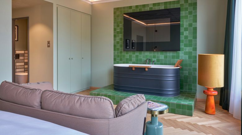 <b>Gekko House, A Tribute Portfolio Hotel Suite</b>. Images powered by <a href="https://www.leonardoworldwide.com/" title="Leonardo Worldwide" target="_blank">Leonardo</a>.
