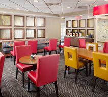 TownePlace Suites Fayetteville North Lobby